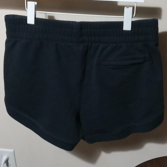 FABLETICS BOBBIE GLAM BLACK/CASTLE SHORTS SZ XXL - Picture 4 of 10